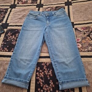 Denim Crofts & Barrow Capris Classic Fit Size 6